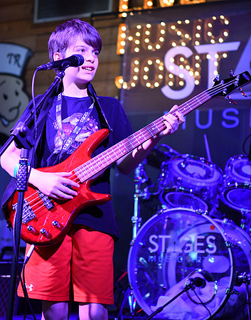 Tin Roof Stage-224