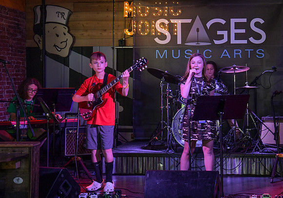 Tin Roof Stage-268