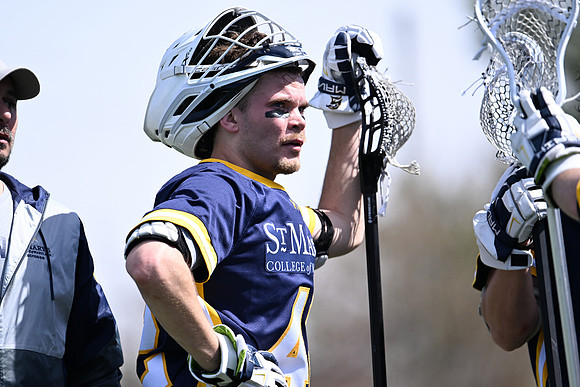 StMarys-v-Dickenson6394