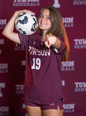 TowsonWSoccer0245