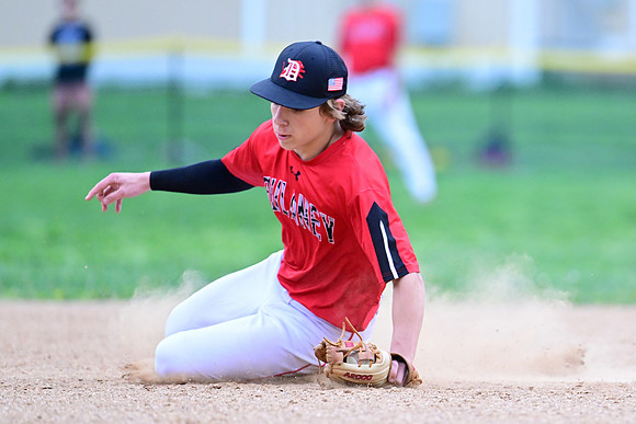 Towson-v-Dulaney1574