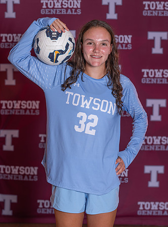 TowsonWSoccer0484