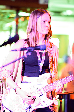 Tin Roof Stage-132