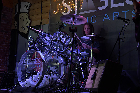 Tin Roof Stage-274