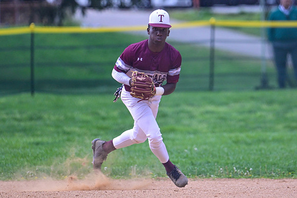Towson-v-Dulaney0805
