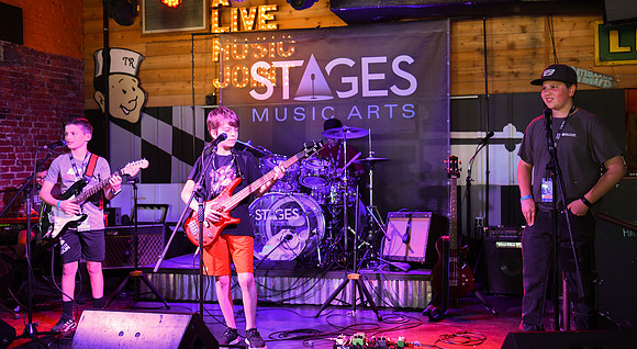 Tin Roof Stage-218