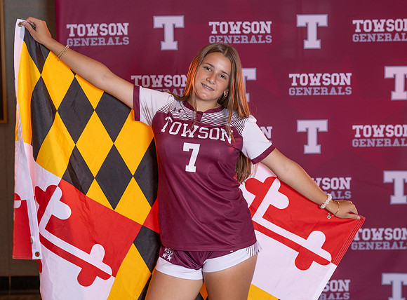 TowsonWSoccer0662