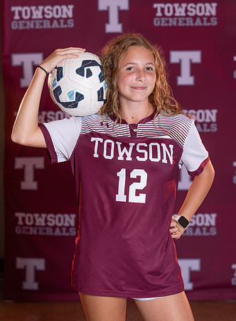 TowsonWSoccer0498