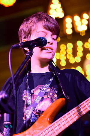Tin Roof Stage-175