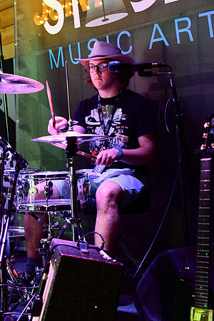 Tin Roof Stage-067