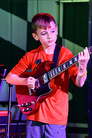 Tin Roof Stage-026