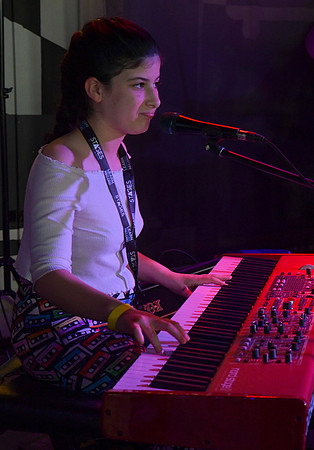 Tin Roof Stage-242