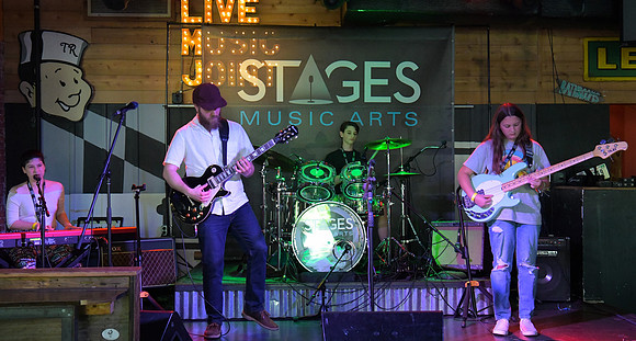 Tin Roof Stage-238