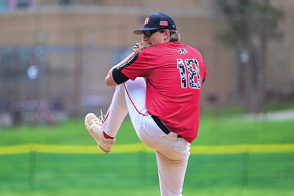 Towson-v-Dulaney0948