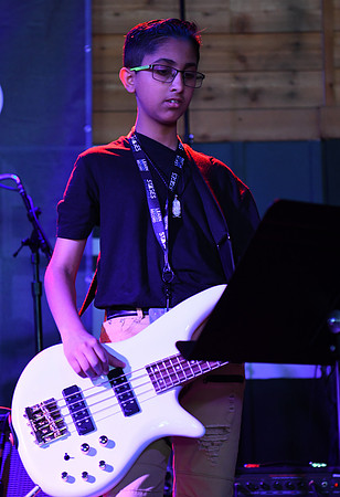 Tin Roof Stage-328