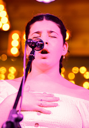 Tin Roof Stage-123