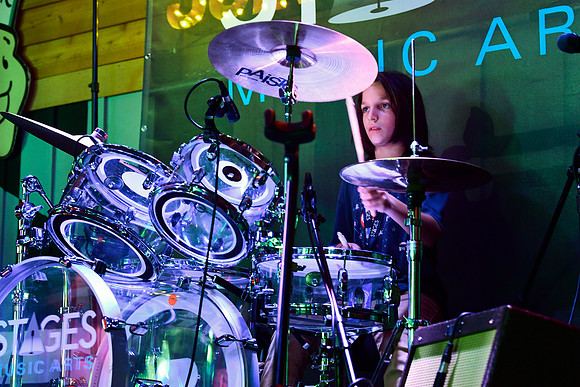 Tin Roof Stage-037