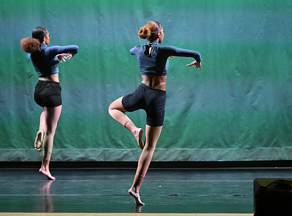 OMHSDance-02625