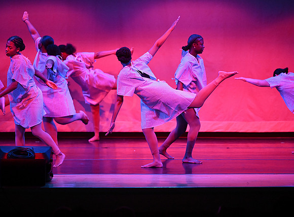 OMHSDance-03594