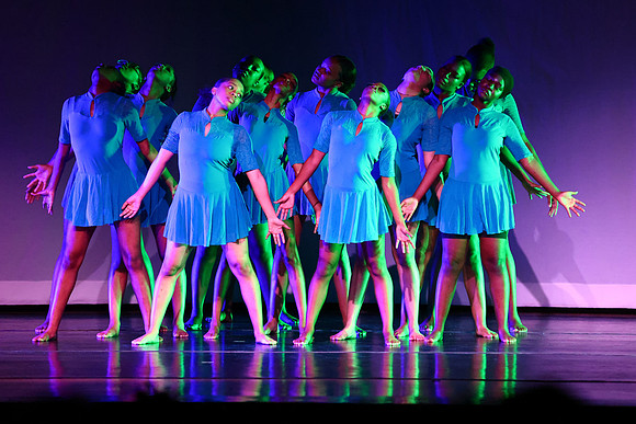 OMHSDance2675