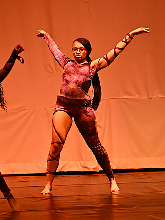 NTHSSeniorShowcase1499