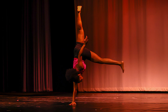 NewtonDance (419 of 21)