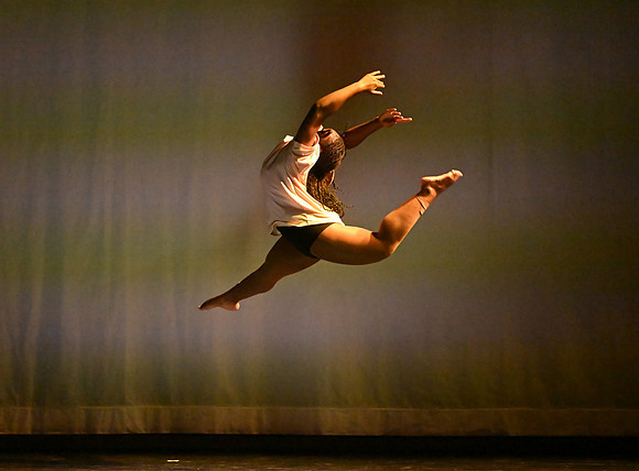 OMHSDance-01571
