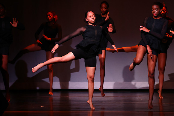 OMHSDance1344