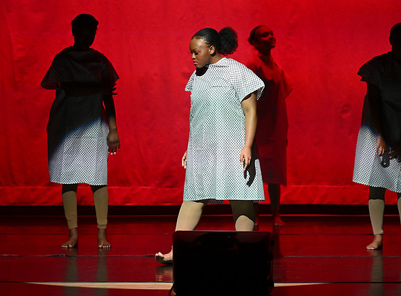 OMHSDance-03454