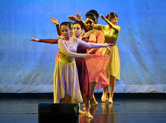 OMHSDance-03309