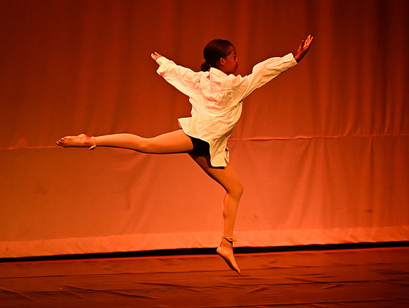 NTHSSeniorShowcase1126