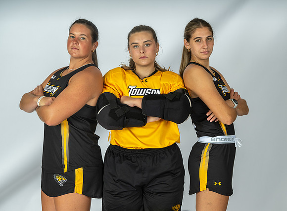 TU-FieldHockeyl-00097