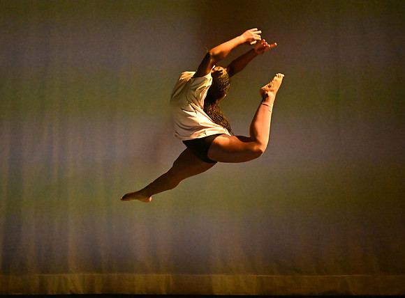 OMHSDance-01570