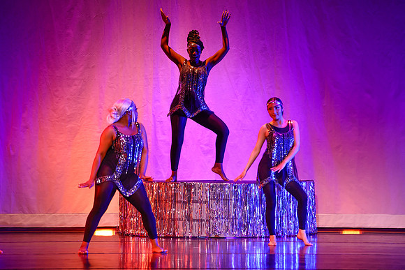 OMHSDance1575
