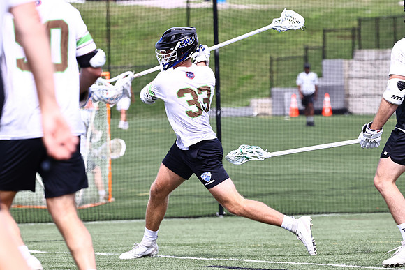 MdLax-7-11- (141 of 2204)