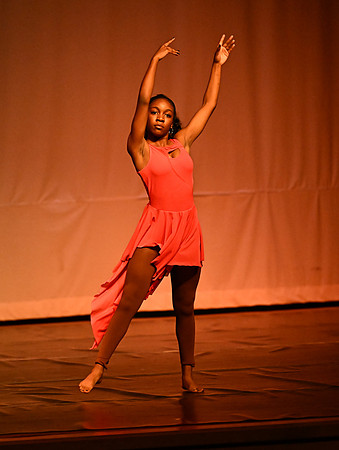 NTHSSeniorShowcase0931
