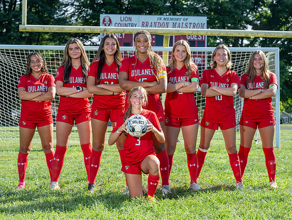 DulaneyWSoccer-00492