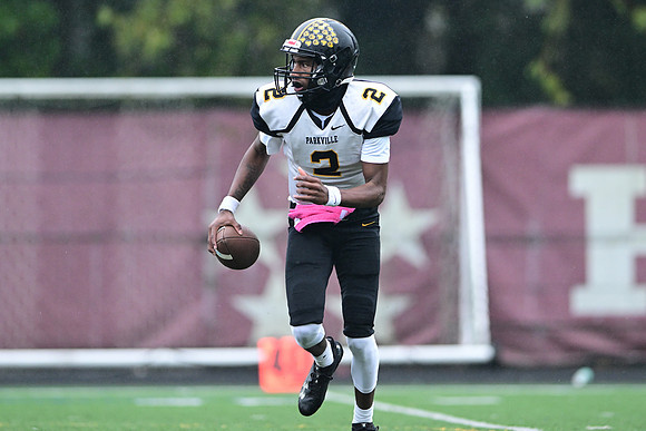 TowsonFB0175
