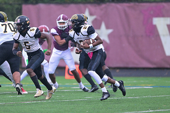 TowsonFB0250
