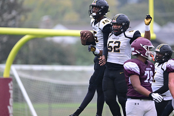 TowsonFB0405