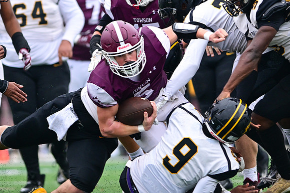 TowsonFB1628