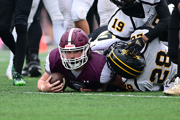 TowsonFB1637