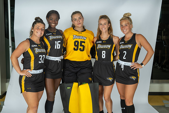 TU-FieldHockeyl-00031