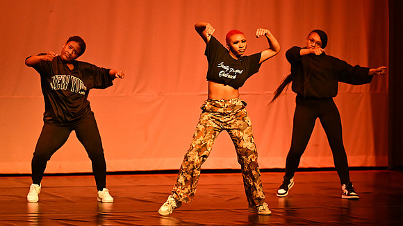 NTHSSeniorShowcase2507