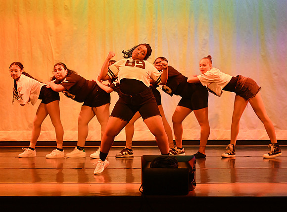 OMHSDance-03033