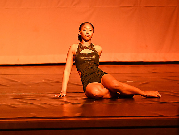 NTHSSeniorShowcase0068
