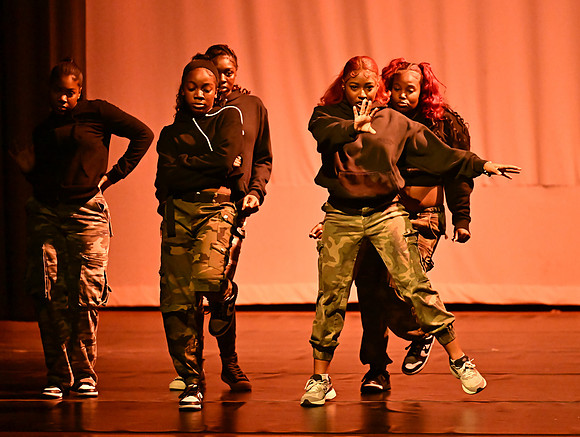 NTHSSeniorShowcase2977
