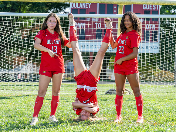 DulaneyWSoccer-00571