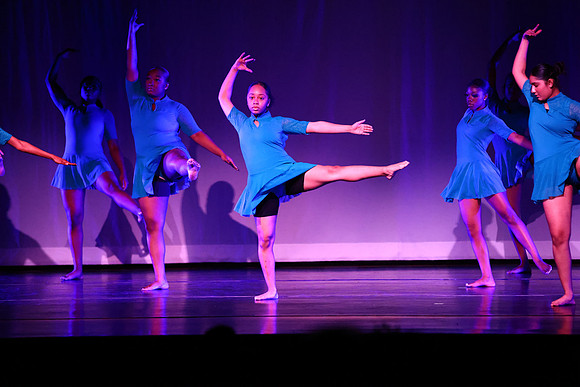 OMHSDance2587