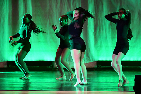 OMHSdance-0276
